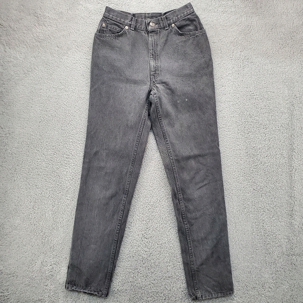 Vintage Levis Jeans Womens Size 26x32 Tapered Leg Denim Gray Stonewashed 80s